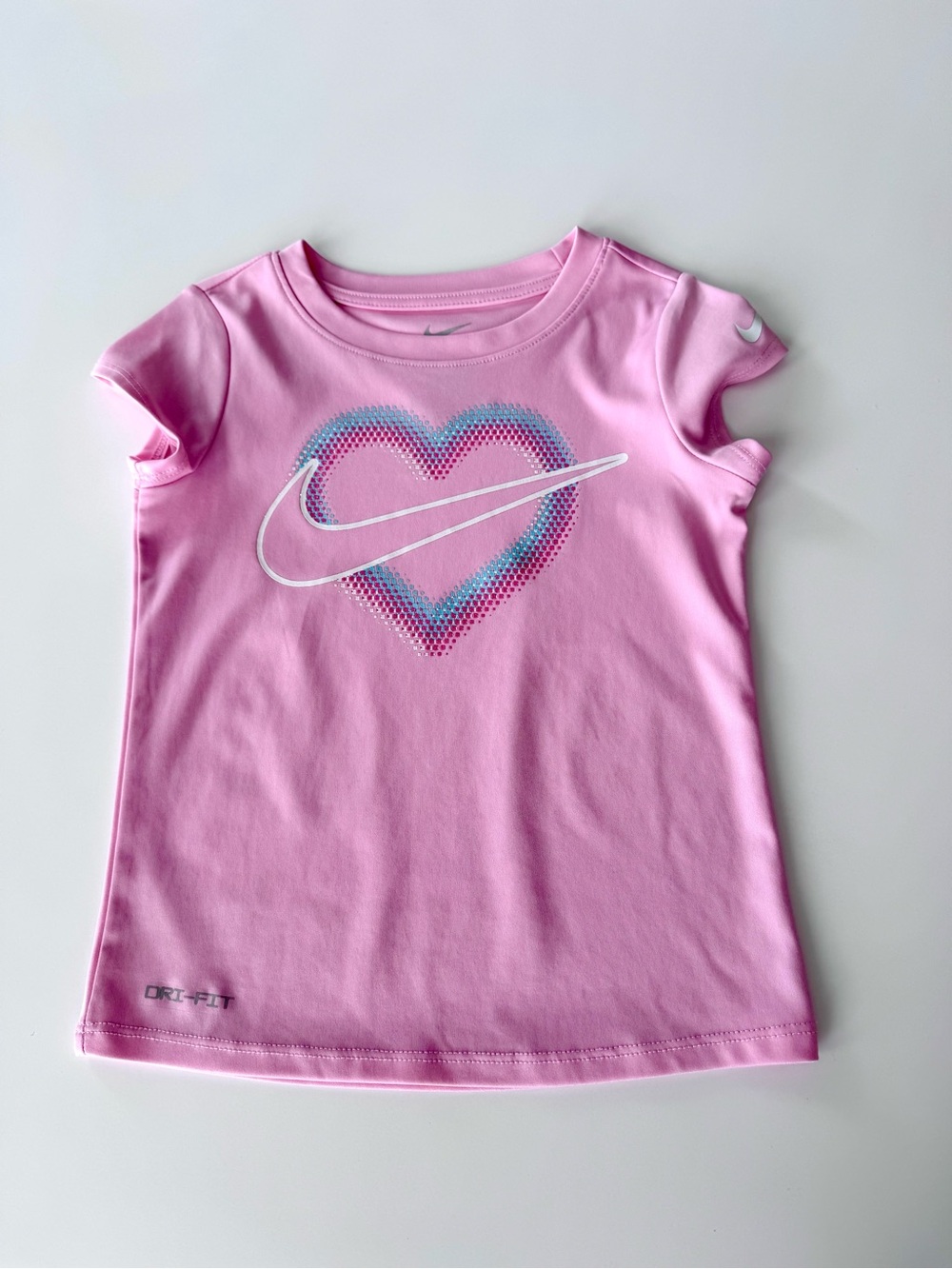 Nike Girls' Pink Dri-FIT Heart Logo Tee, size 6